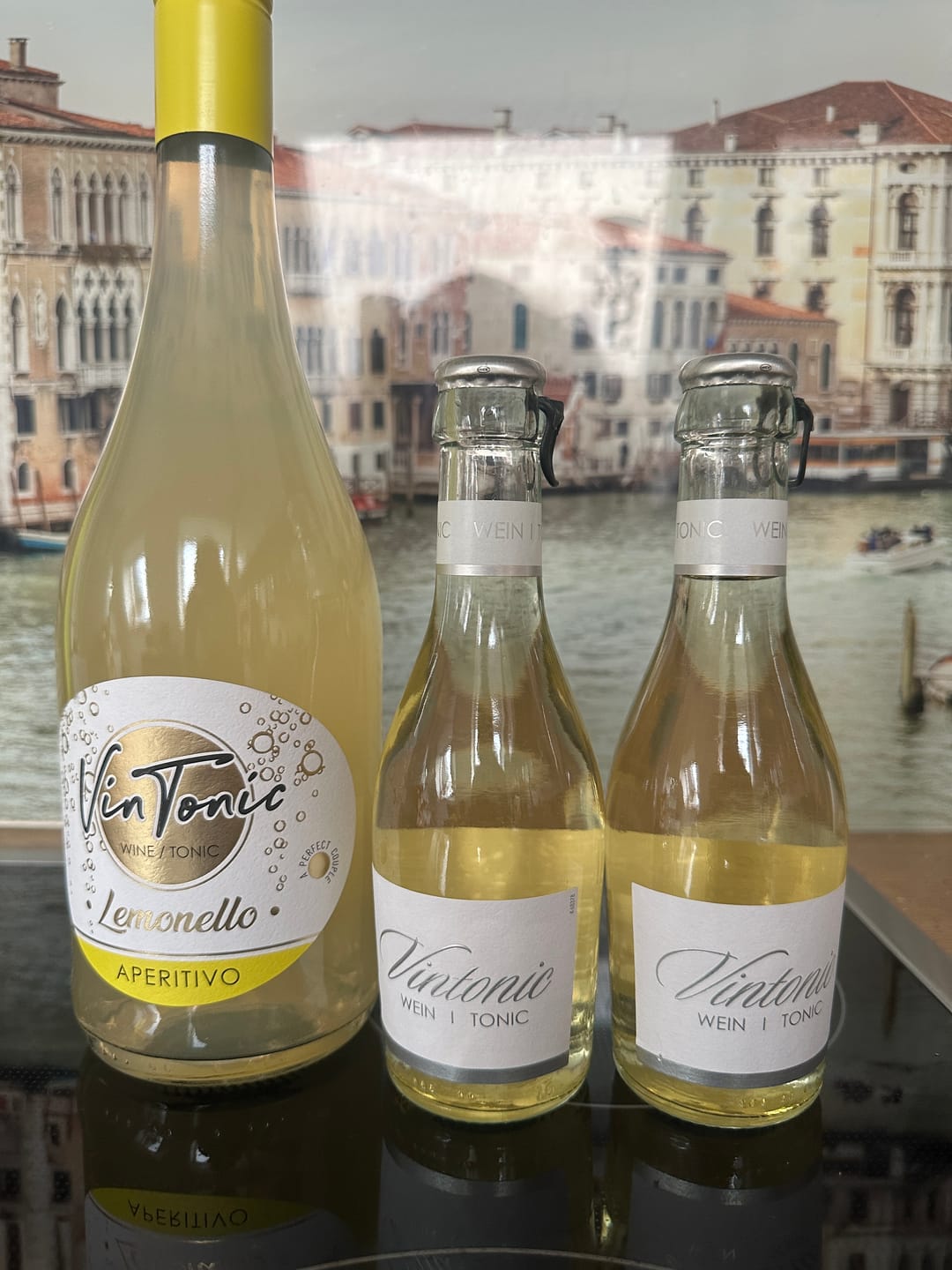 Customer photo review of VinTonic Lemonello | 6 x 0,75 L