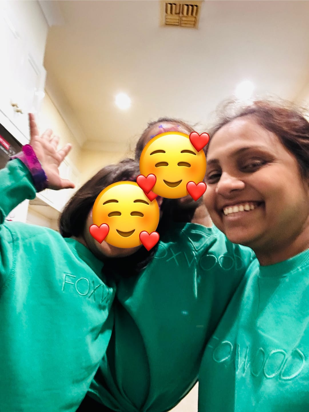 Customer photo review of Simplified Crew in Bright Green - Foxwood