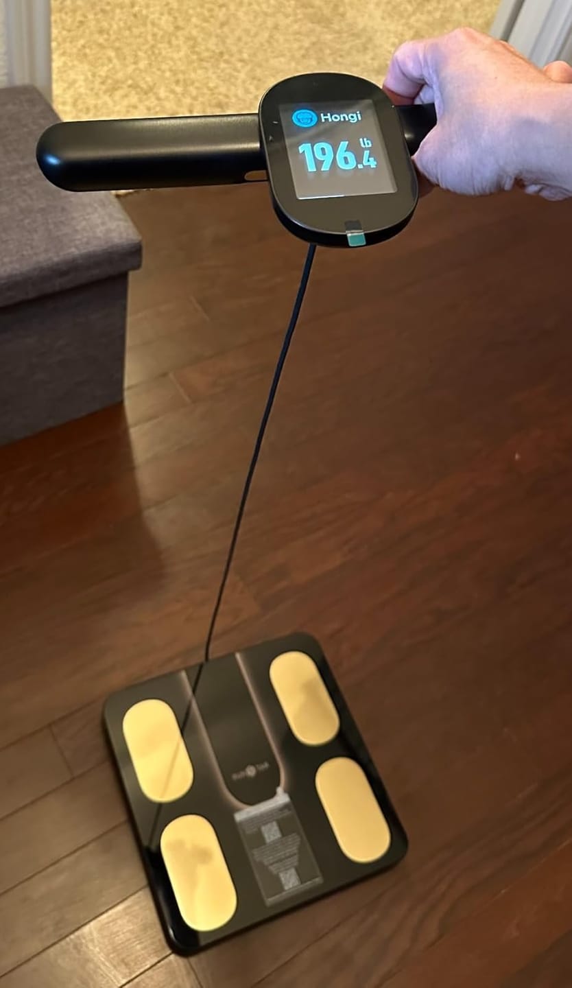 Customer photo review of RunStar 8E SmartScan Pro Body Fat Scale
