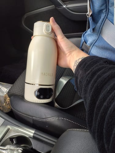 Customer photo review of Tragbarer Fläschchenwärmer + Milchpulverbox + Schnell-Ladegerät