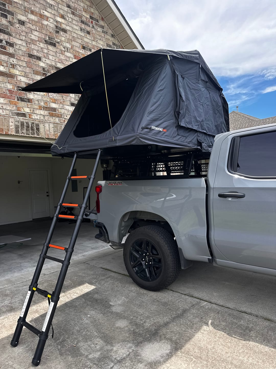 Customer photo review of OPENROAD Soft Roof Top Tent