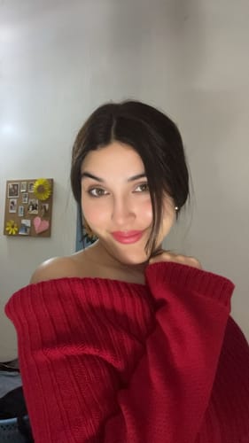 Customer photo review of SWEATER BELLA ROJO