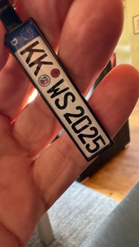 Customer photo review of Kennzeichen Schlüsselanhänger Mini Nummernschild Metall