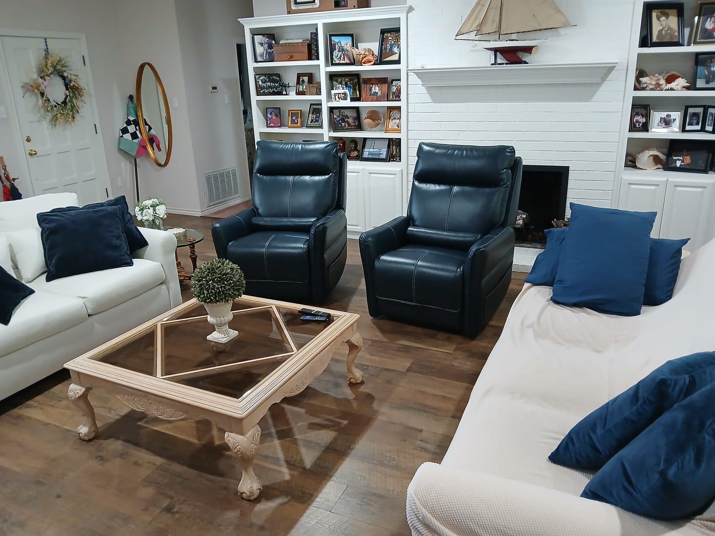 Customer photo review of 9219 Medium Top Grain Zero Gravity Power Lift Chair - Four Motor, Heat Massage