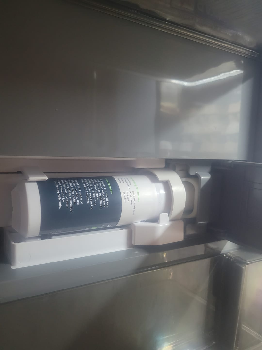 Customer photo review of Glacier Fresh Compatible with GE XWFE Refrigerator Water Filter (with RFID chip)