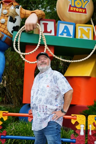 Customer photo review of Disney and Pixar Toy Story "Toy Story-Board" – KUNUFLEX Short Sleeve Shirt