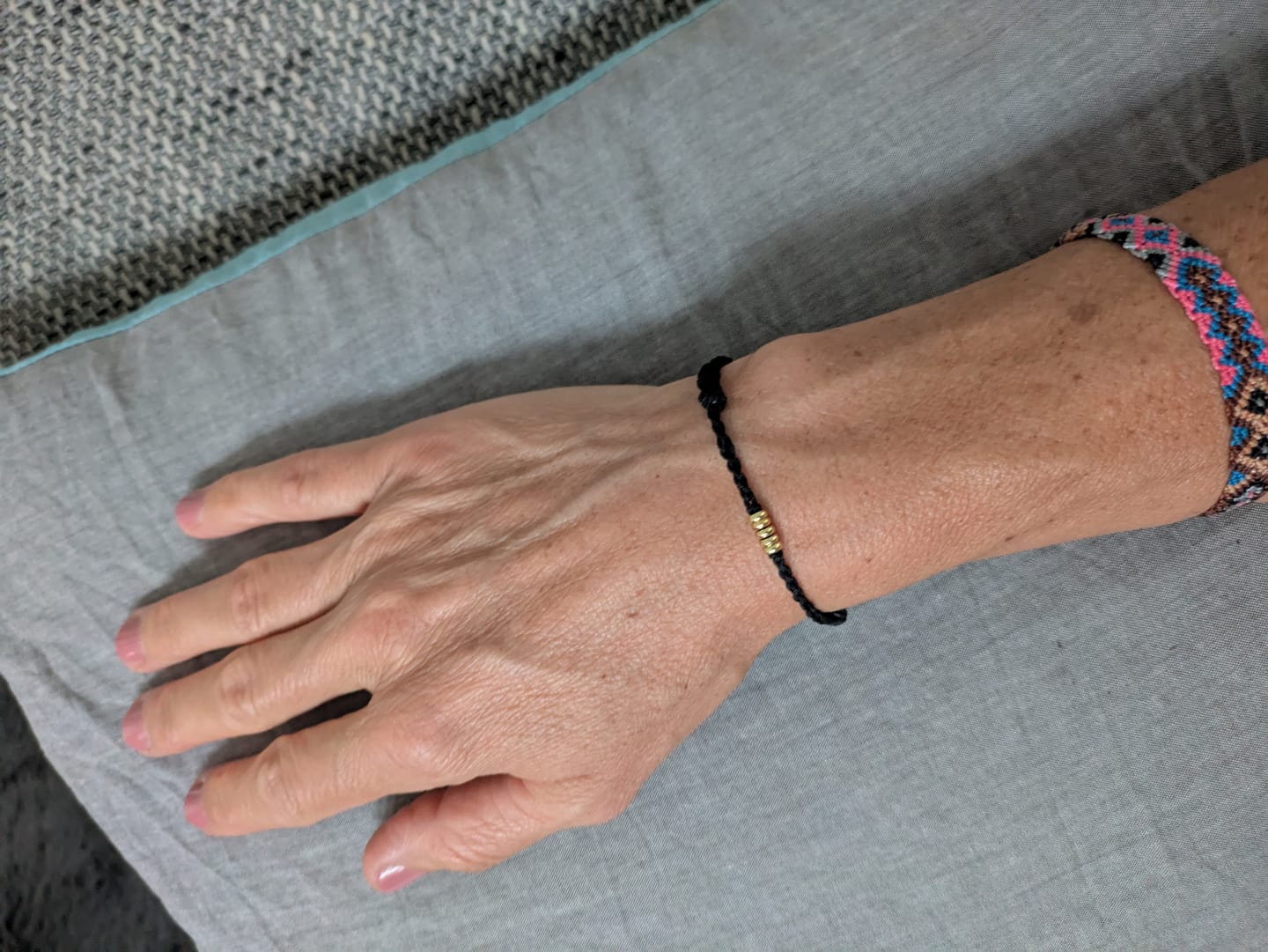 Customer photo review of Tibetisches Kraftarmband