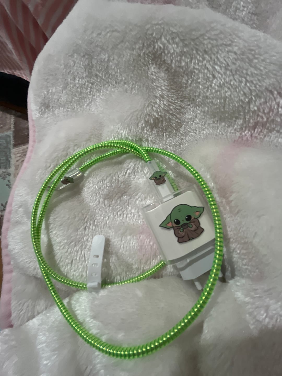 Customer photo review of Iphone 20W Uyumlu Şarj Koruyucu Seti Şeffaf Şeffaf Yoda 2