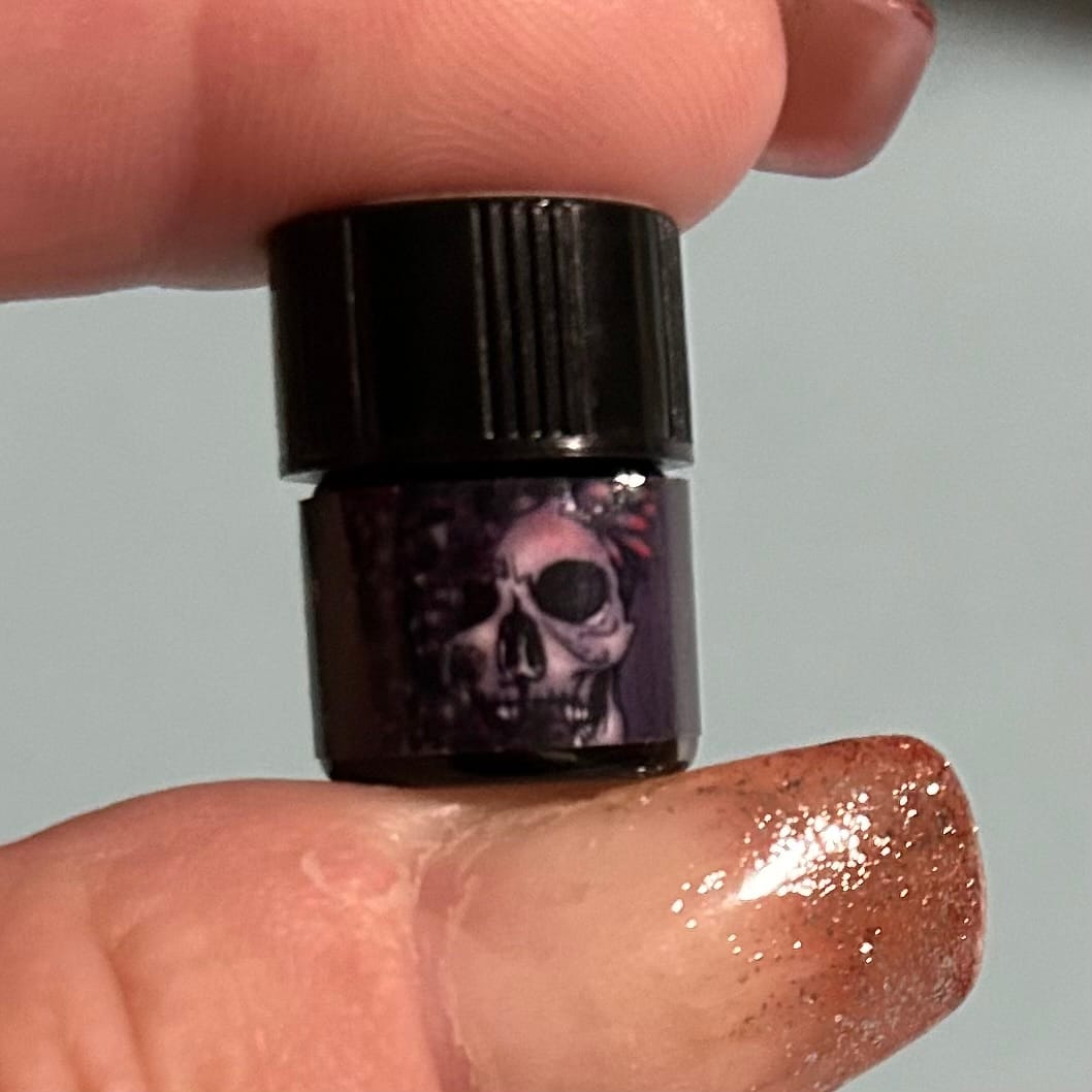 Customer photo review of How Luscious Is The Dark