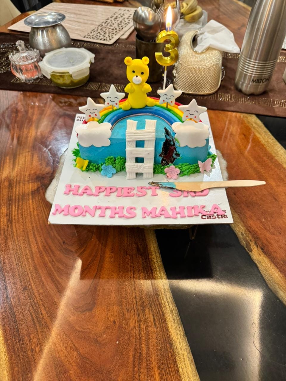 Customer photo review of Teddy Half Design Cake