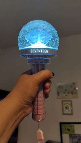 Customer photo review of SEVENTEEN - OFFICIAL LIGHT STICK VER.3 10TH ANNIV.