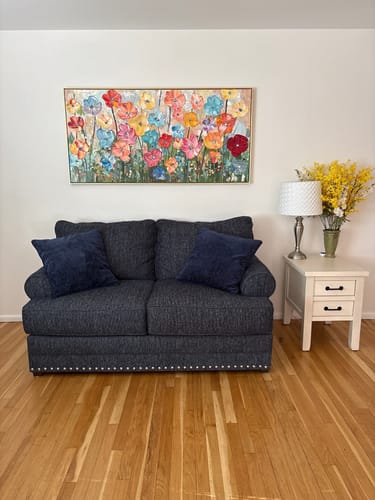 Customer photo review of Blooming Meadow-Colorful Textured Floral Oil Painting for Living Room Decor