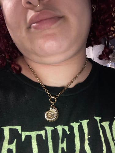 Customer photo review of Siren Shell Necklace