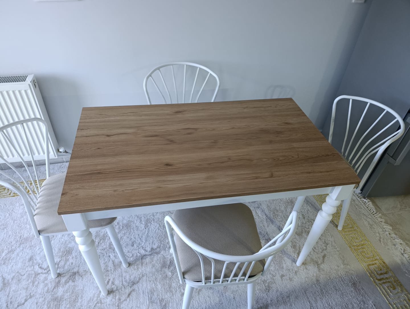 Customer photo review of Rani JC102 Mutfak Masa Sandalye Takımı Sepet Ceviz - Beyaz