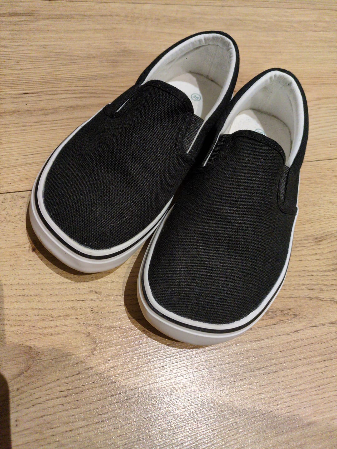 Customer photo review of Relax VI  - Barefoot Shoes