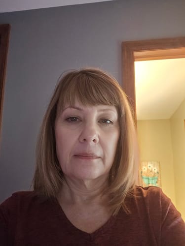 Customer photo review of Weightless Shampoo & Conditioner Set With Brush