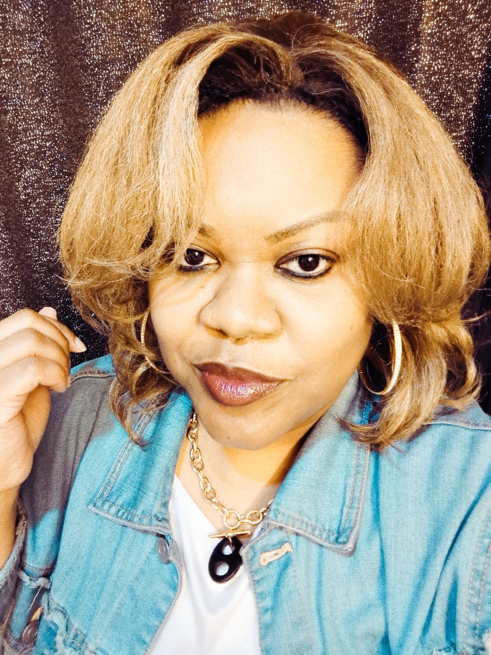 Customer photo review of Outre Quick Weave Half Wig - MIRIAM