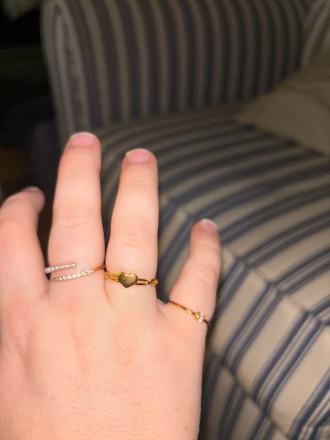 Customer photo review of Lola Heart Chain Ring