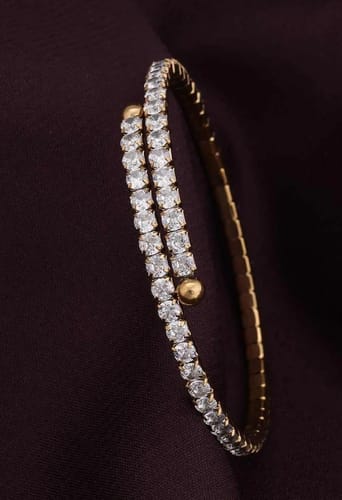 Customer photo review of Sparkling Wrap Bracelet