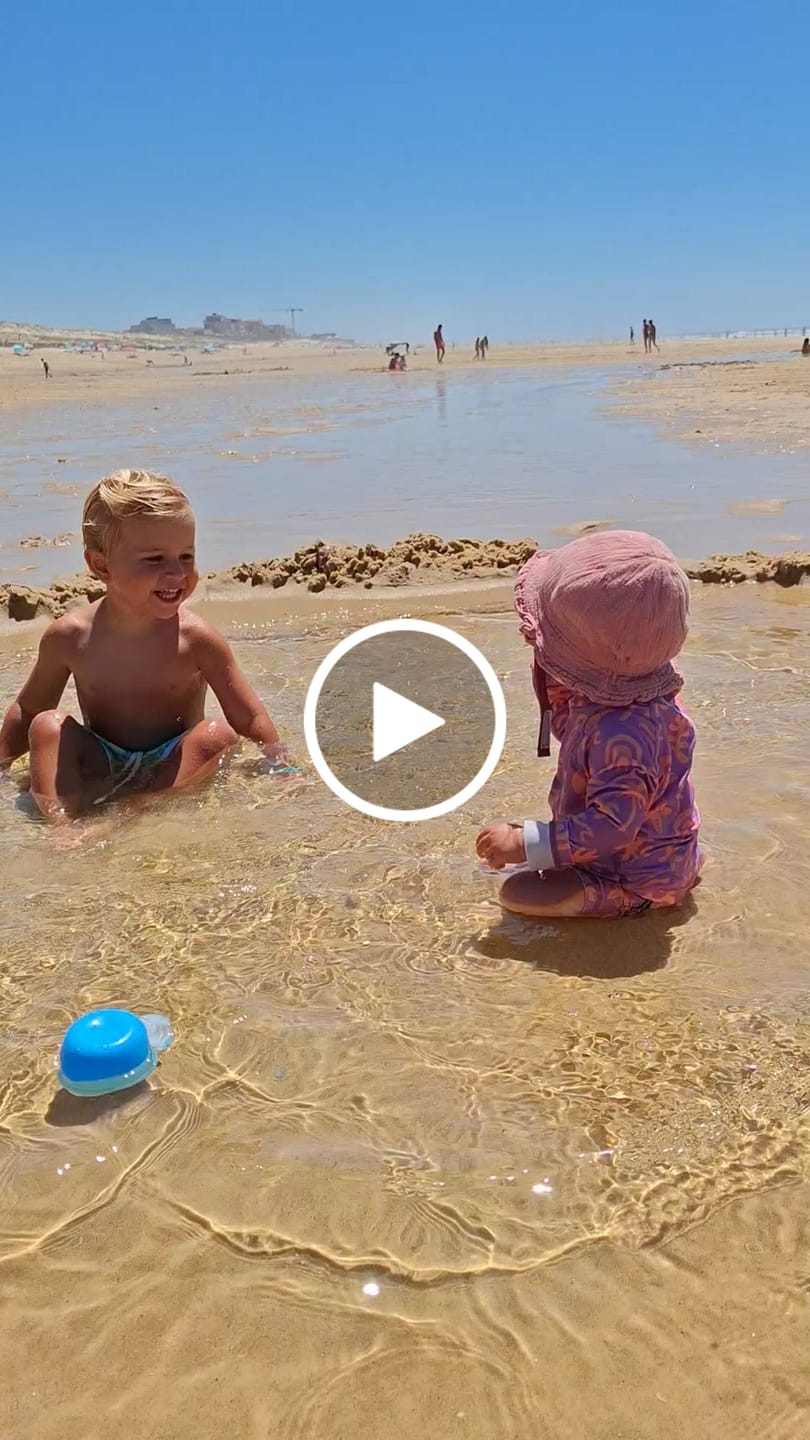 Customer video review of CHECKERED SURF TRUNK