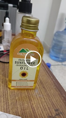 Customer video review of Sunflower Oil – Cold Pressed – Good For Acne Prone Skin