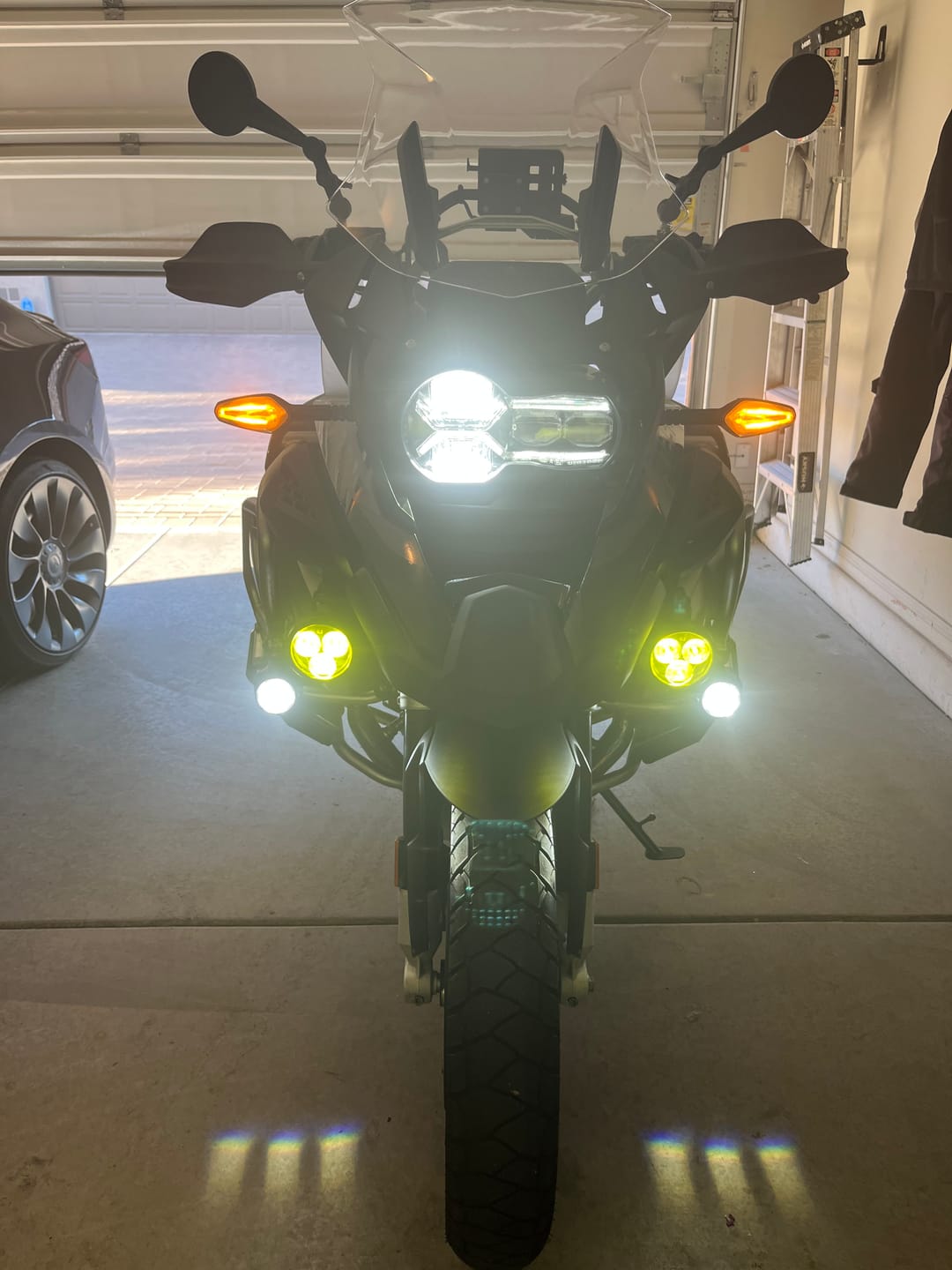 Customer photo review of D3 LED Driving Light Pods with DataDim™ Technology