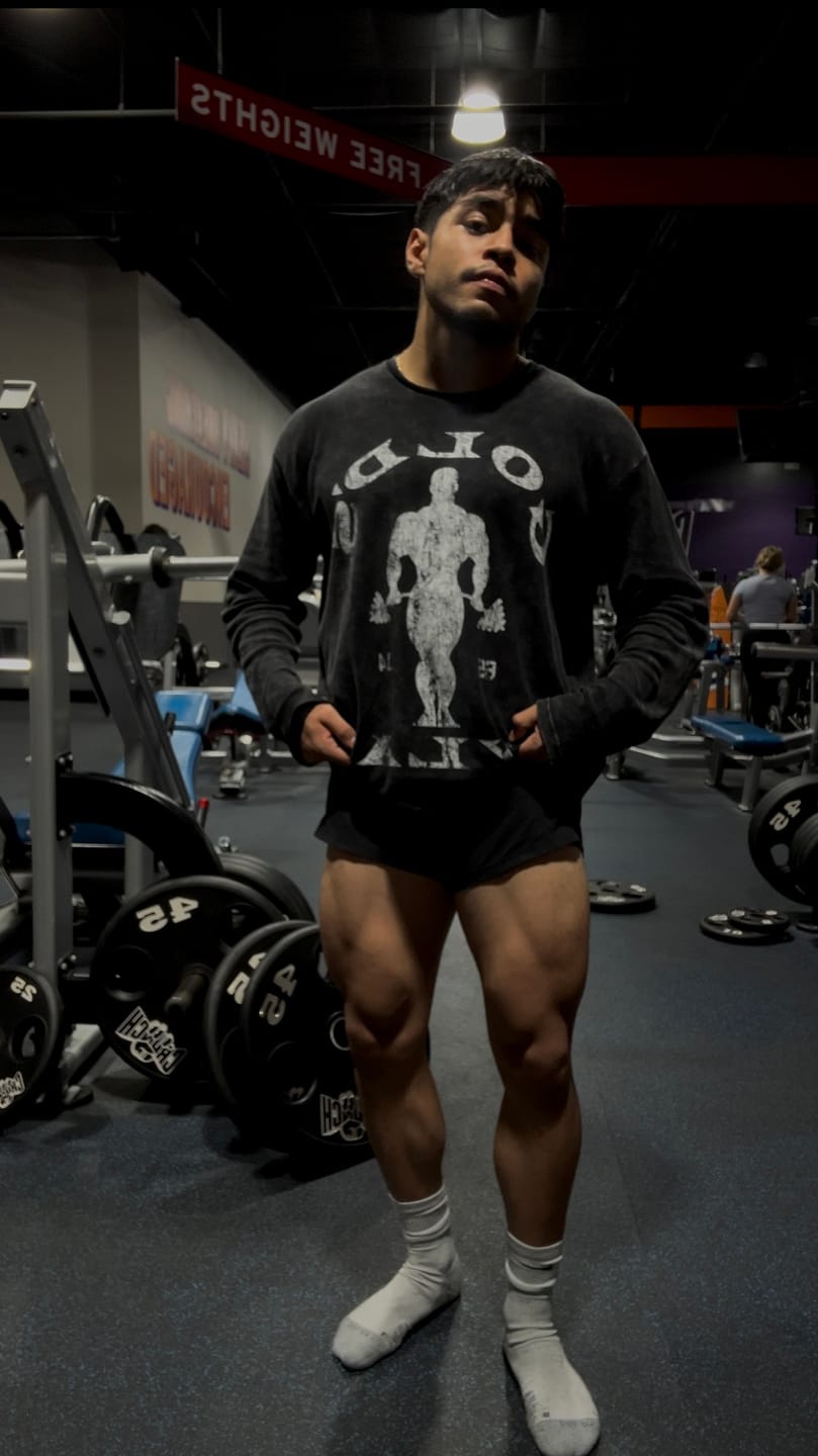 Customer photo review of 8047 - Gold's Gym Thermal Longsleeves