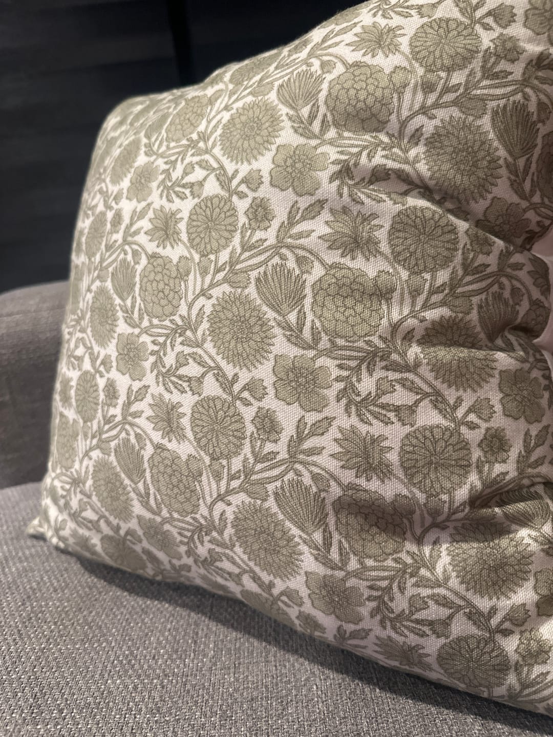 Customer photo review of Gracie in Green - 18" | 22"