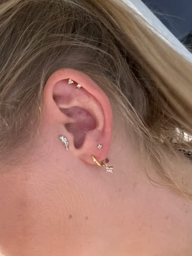 Customer photo review of Lucky Charm White/Gold