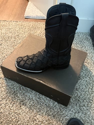 Customer photo review of Matte Black Pirarucu Leather Boots - Square Toe