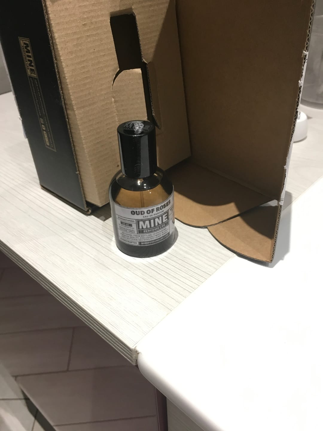 Customer photo review of OUD OF ROSES