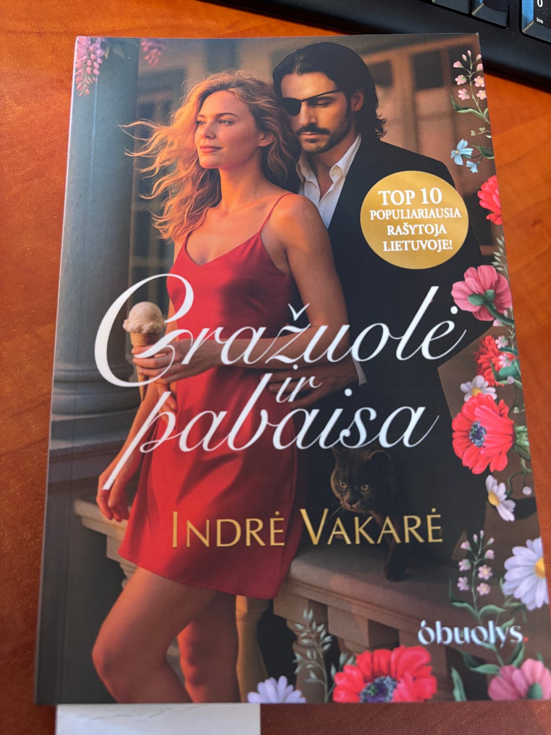 Customer photo review of Gražuolė ir pabaisa: tarp kaltės ir nevaldomos traukos
