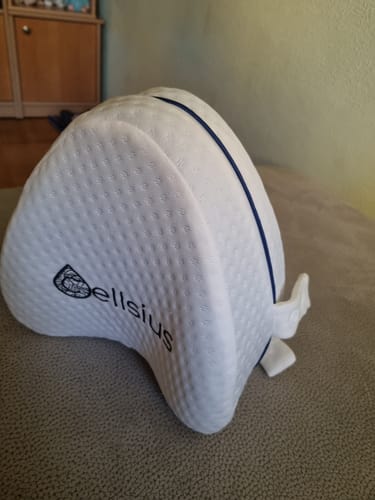Customer photo review of Cellsius Orthopädisches Kniekissen - Das Geheimnis eines schmerzfreien Schlafs