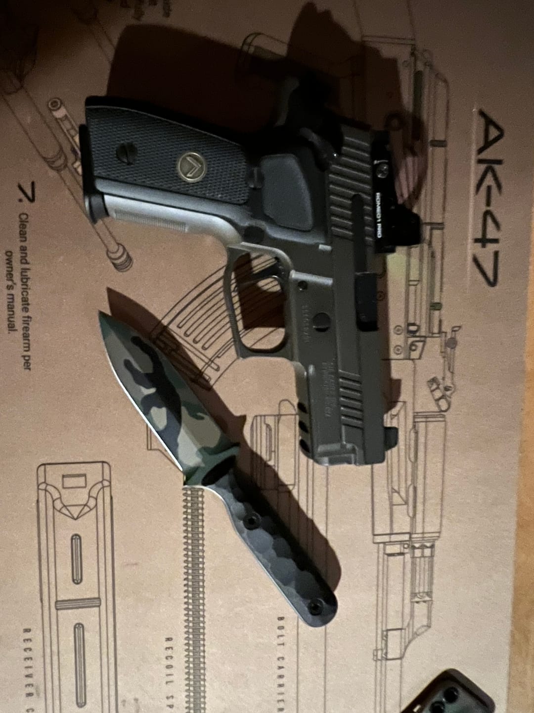 Customer photo review of Dagger (Woodland)