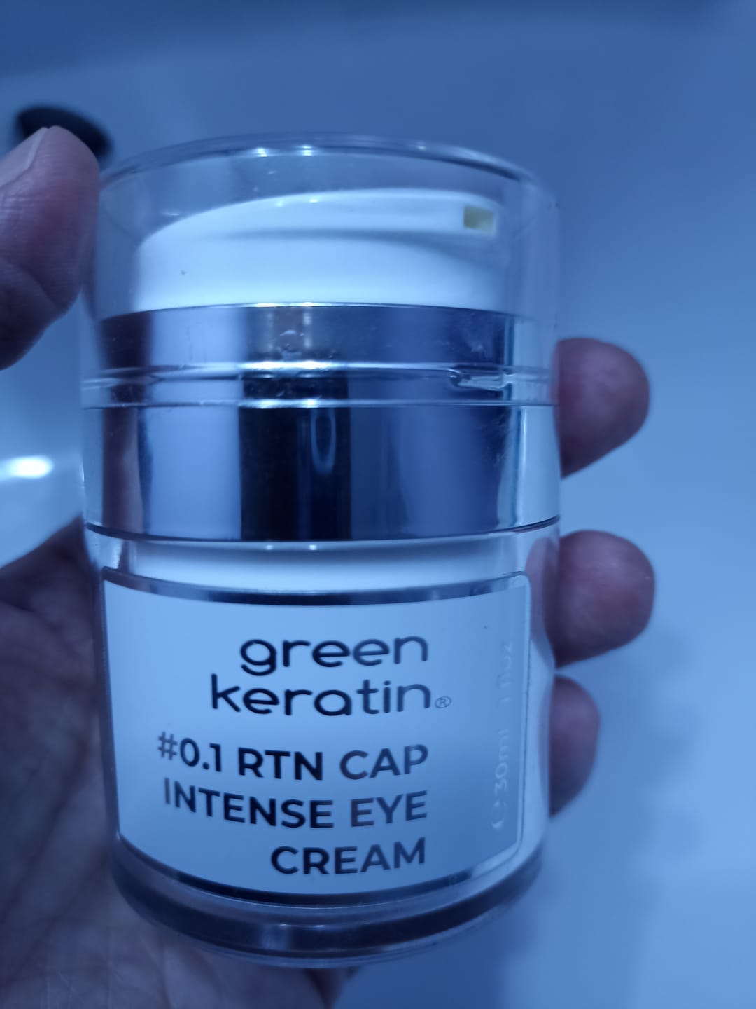Customer photo review of #RTN CAP 0.1% - Crème intense pour le contour des yeux, Sans Parfum