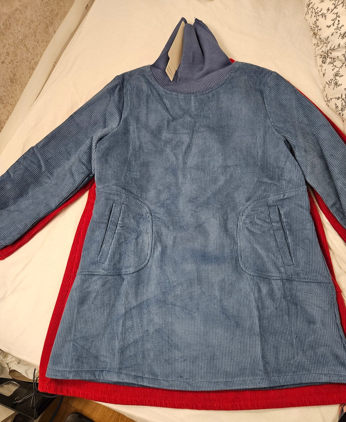 Customer photo review of Plus Size Women Solid Color Fleece-lined Corduroy Dress
