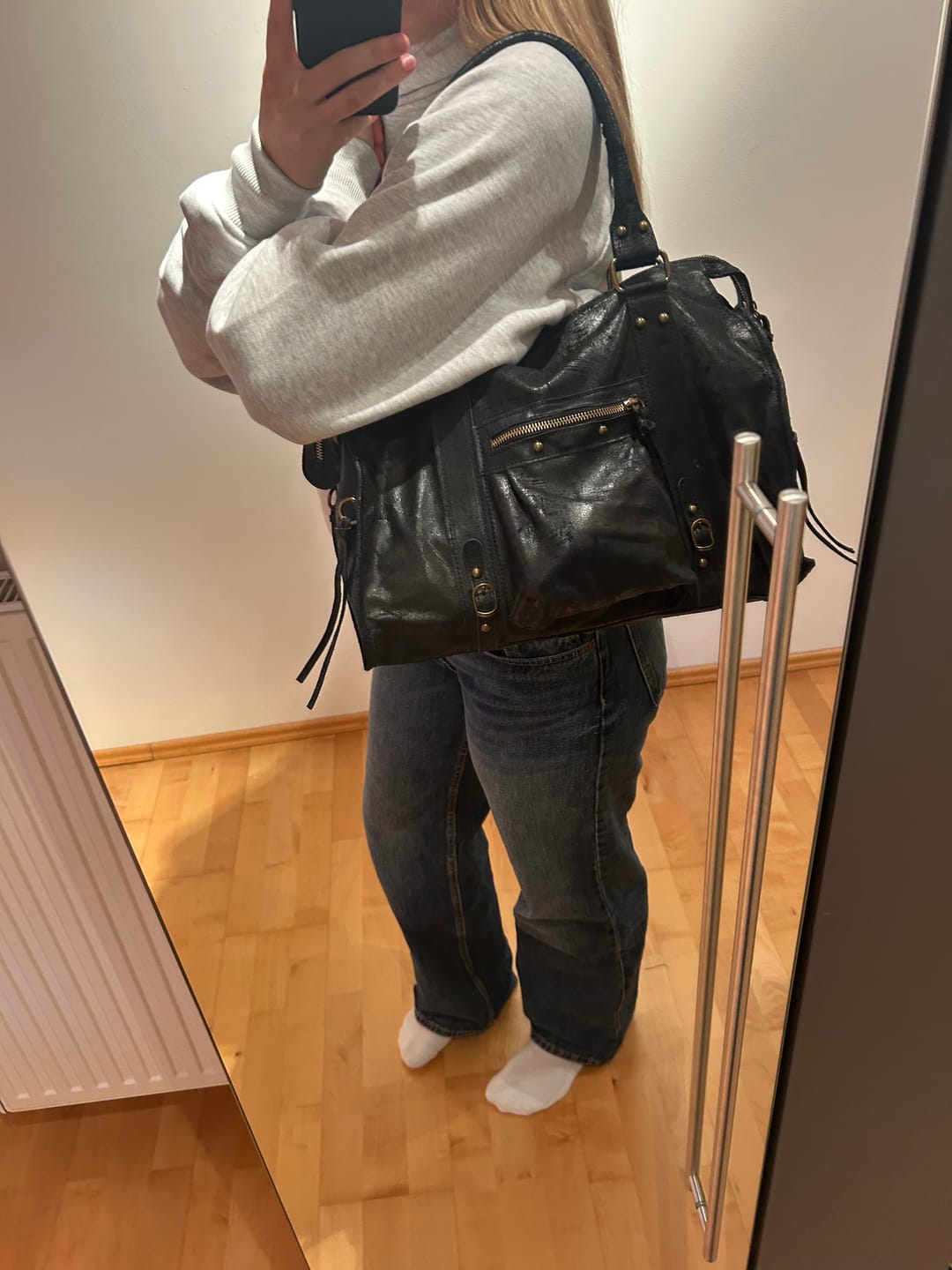 Customer photo review of It girl bag black