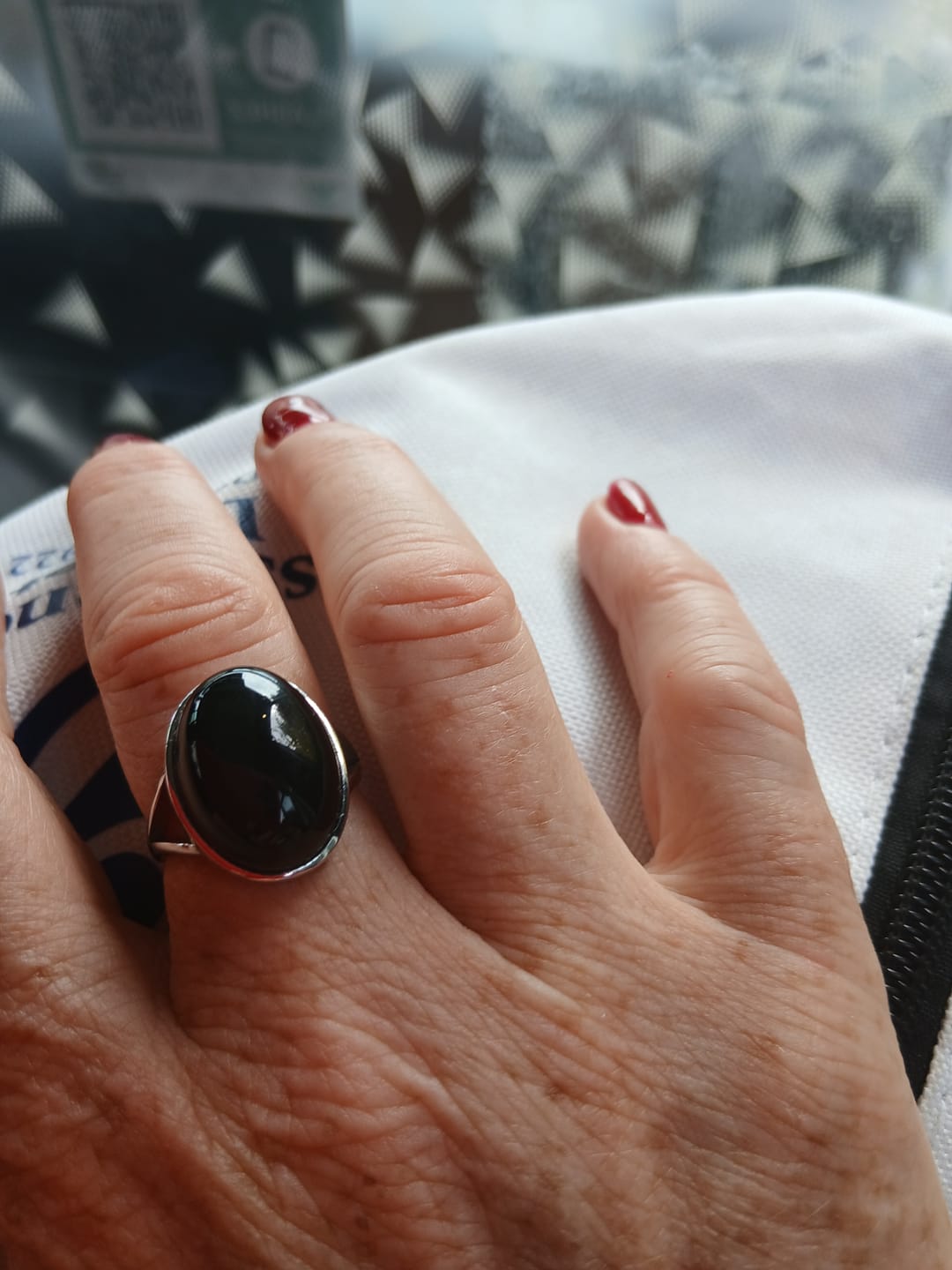 Customer photo review of Bague Ajustable "Guérison de L'Âme" en Obsidienne Œil Céleste & Argent