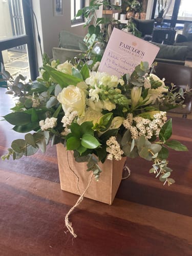 Customer photo review of White Delight Posy