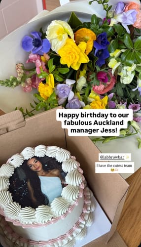 Customer photo review of edible image cake