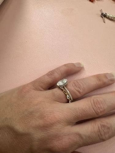 Customer photo review of Zuri Ring