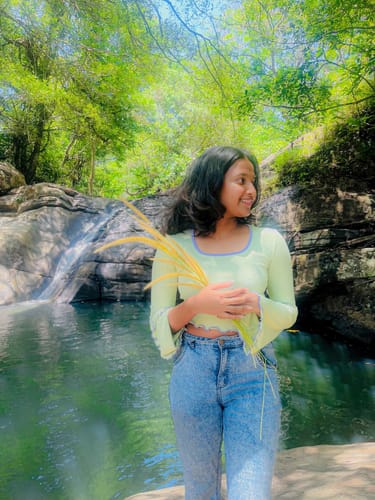 Customer photo review of Matcha Latte Crop Top