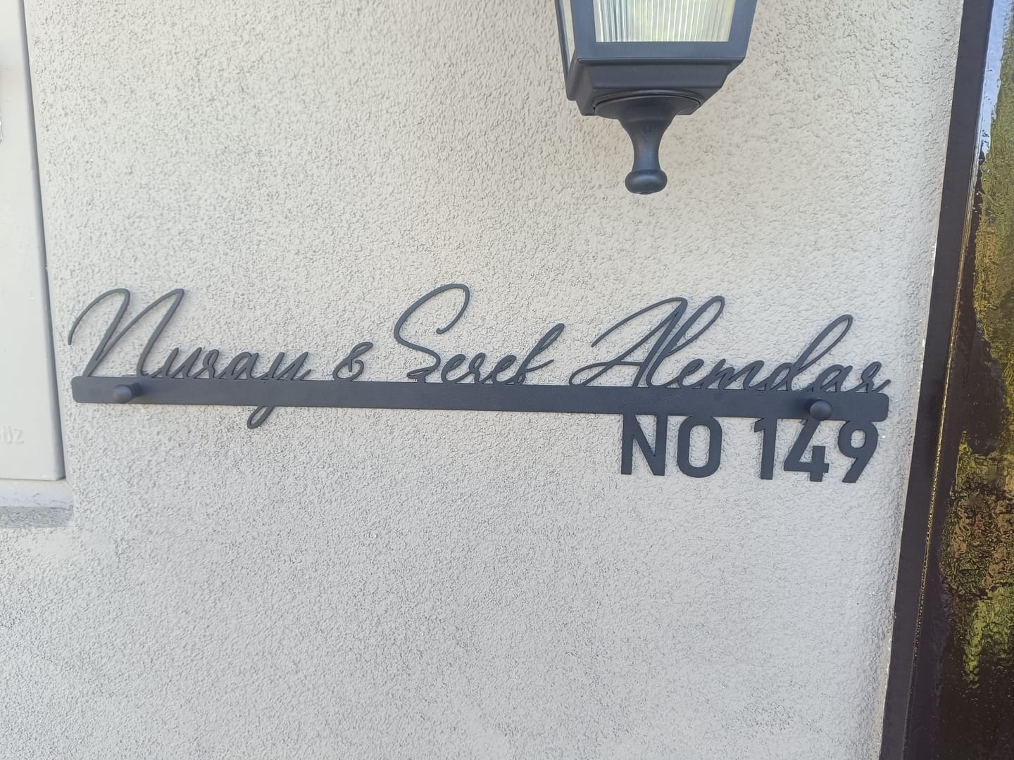 Customer photo review of Kişiye Özel Metal Aile İsimliği