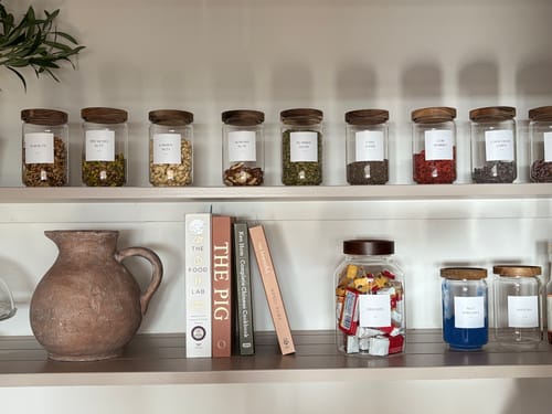 Customer photo review of Create your own labels! Classic Personalised White Pantry Labels 6 CM x 6 CM