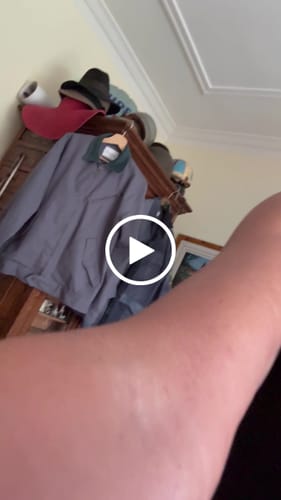 Customer video review of Besque™ Magic Body Oil - 100ml
