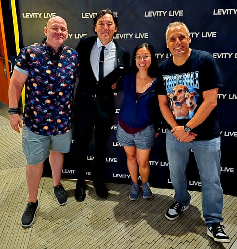 Customer photo review of Star Wars™ "Synthwave Dogfight" – KUNUFLEX Short Sleeve Shirt