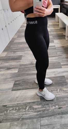 Customer photo review of Leggings Butterfly | Schwarz