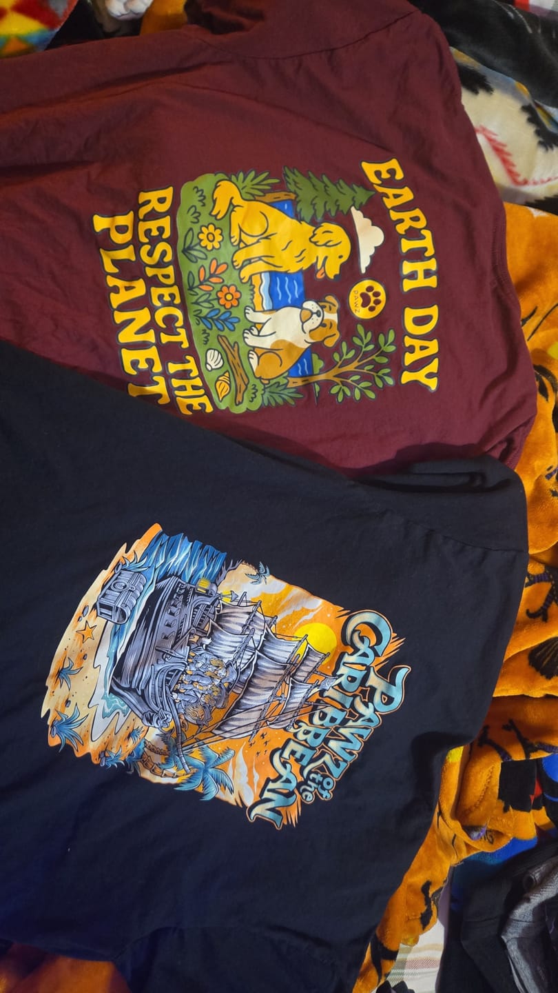 Customer photo review of Pawz Of The Caribbean (Adult Short Sleeve T-Shirt)