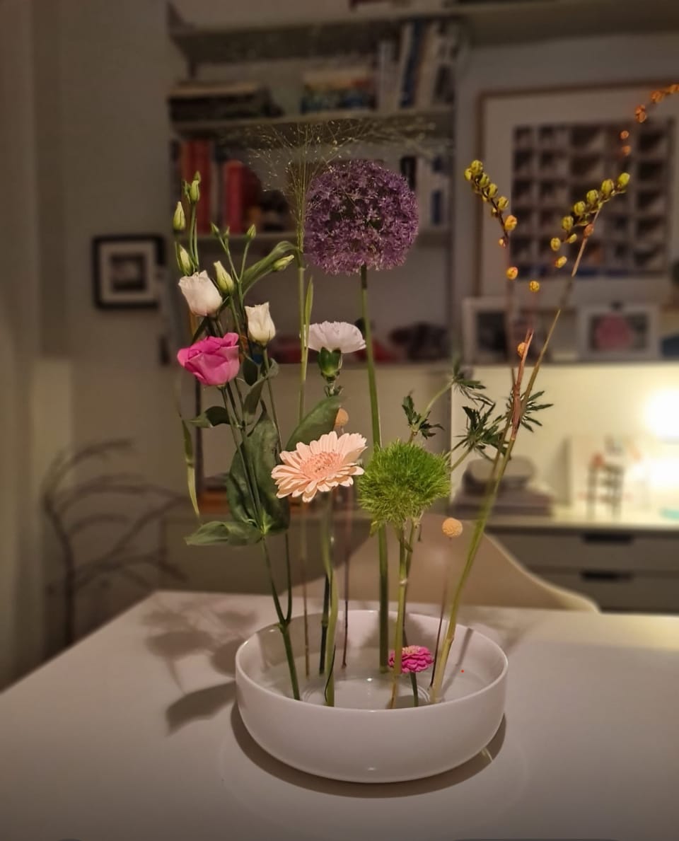 Customer photo review of Kenzan Ring 150 mm Acrylic Flower Frog