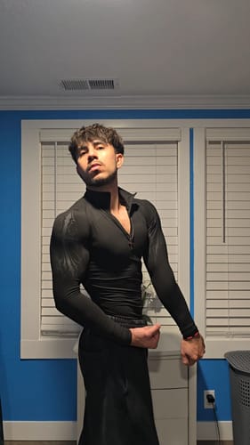 Customer photo review of Void Tech™ Evangelion Quarter-Zip Compression [DARKNESS]